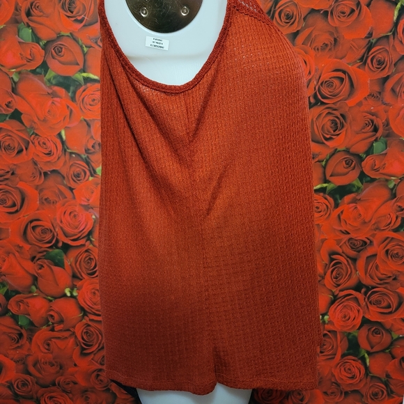 Summer Top - Picture 3 of 6